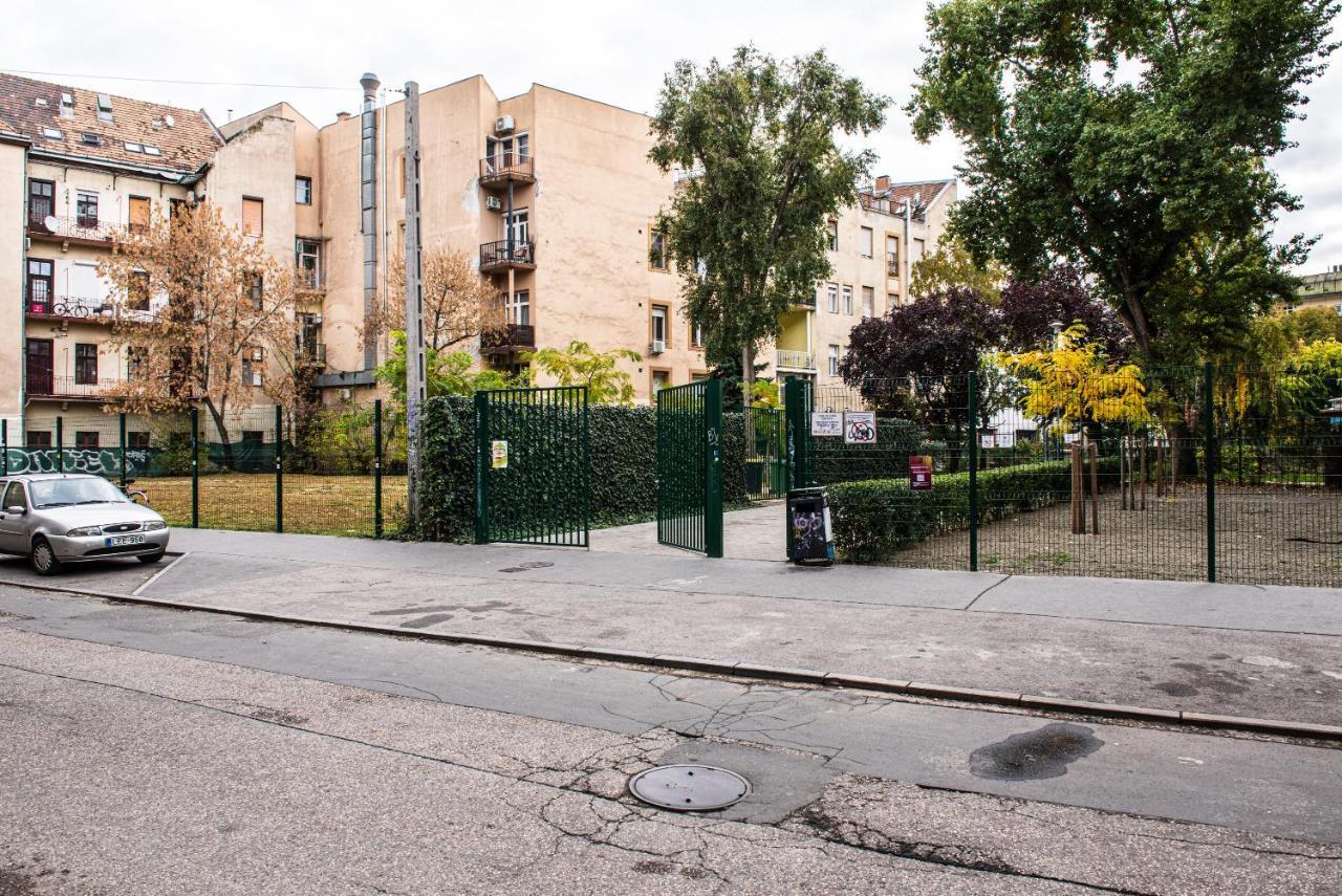 Dob36 Apartment With Free Private Parking And Balcony Budapest Exterior photo