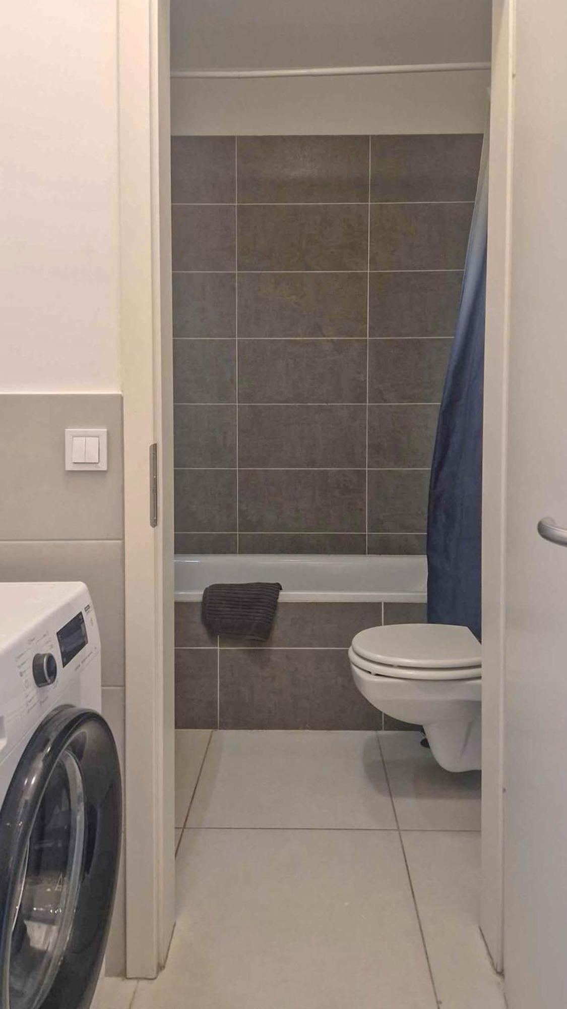 Dob36 Apartment With Free Private Parking And Balcony Budapest Exterior photo